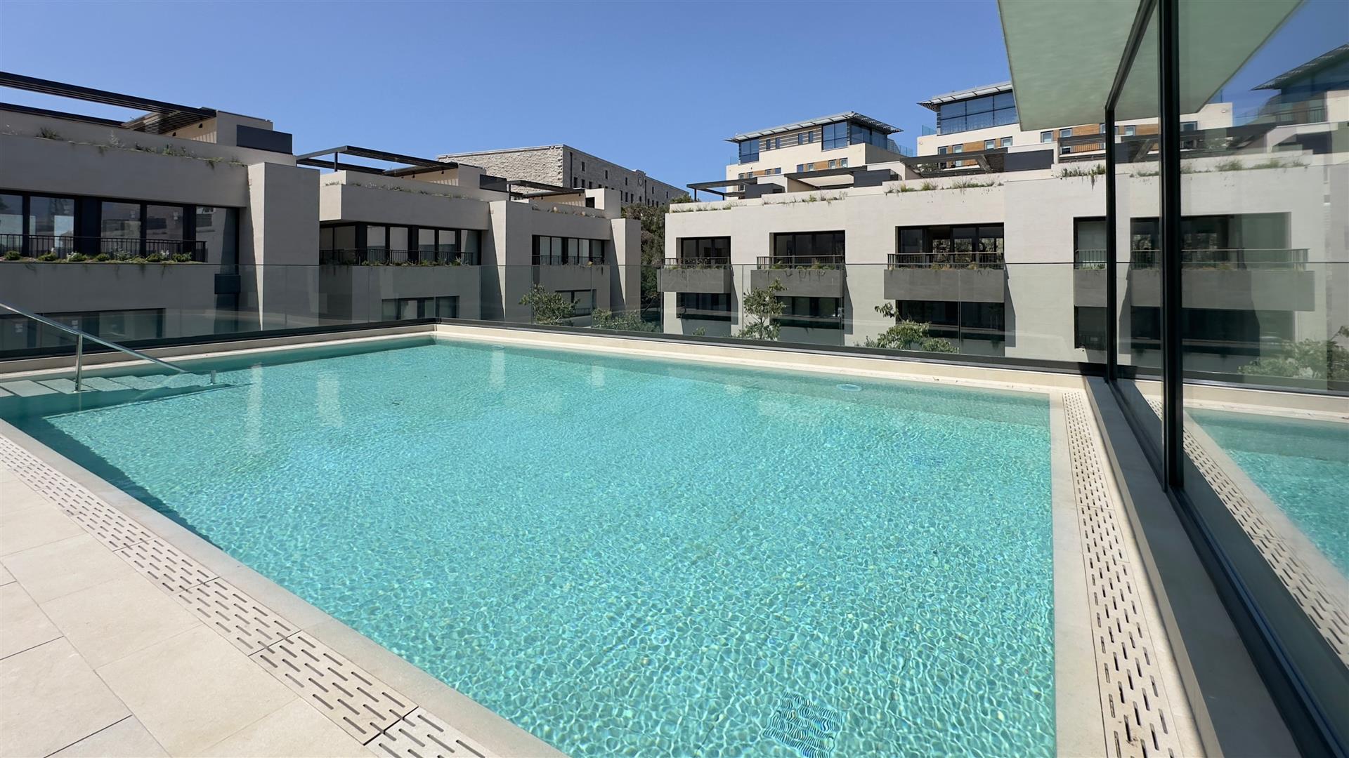  Image of House - 4 Bedrooms - 4 Bathrooms for Sale in North Gorge-Gibraltar, Image 25